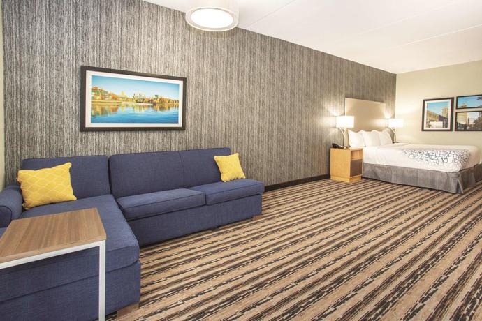Imagen de la habitación del Hotel La Quinta Inn & Suites by Wyndham Buffalo Amherst. Foto 15