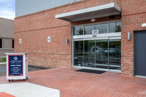 Imagen general del Hotel La Quinta Inn & Suites by Wyndham Chattanooga Downtown/South. Foto 8