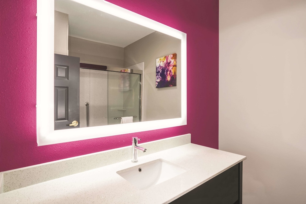 Imagen de la habitación del Hotel La Quinta Inn & Suites by Wyndham Chattanooga North - Hixson. Foto 16