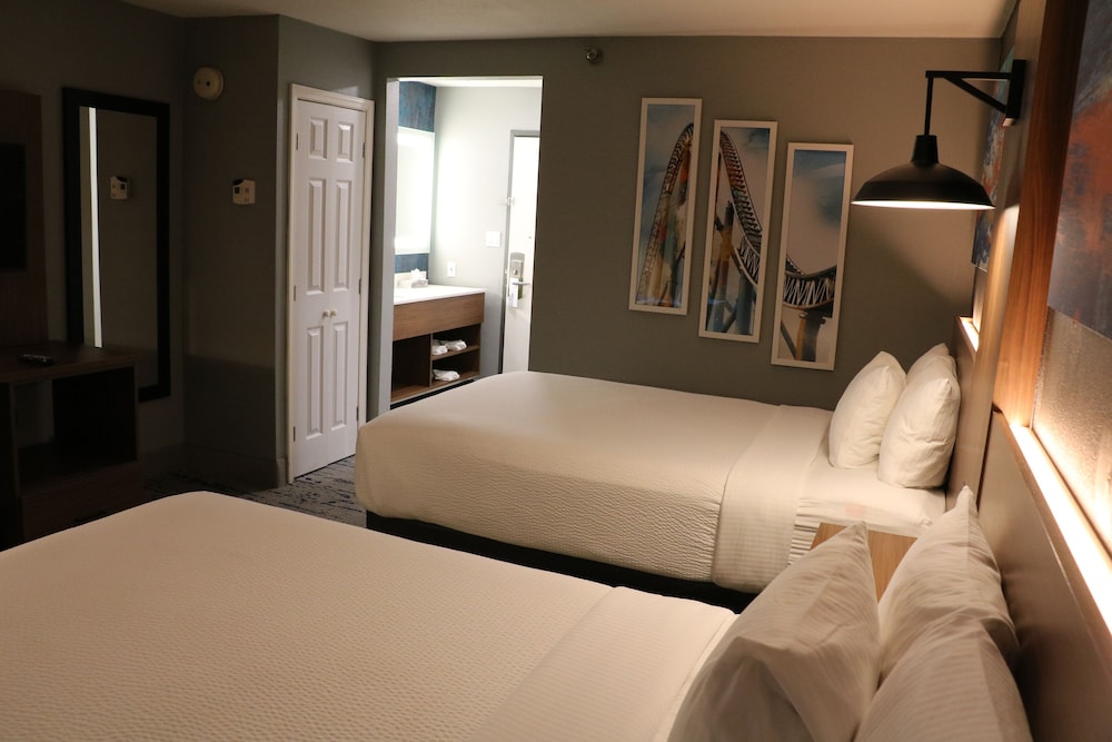 Imagen de la habitación del Hotel La Quinta Inn & Suites by Wyndham Chicago Gurnee. Foto 2