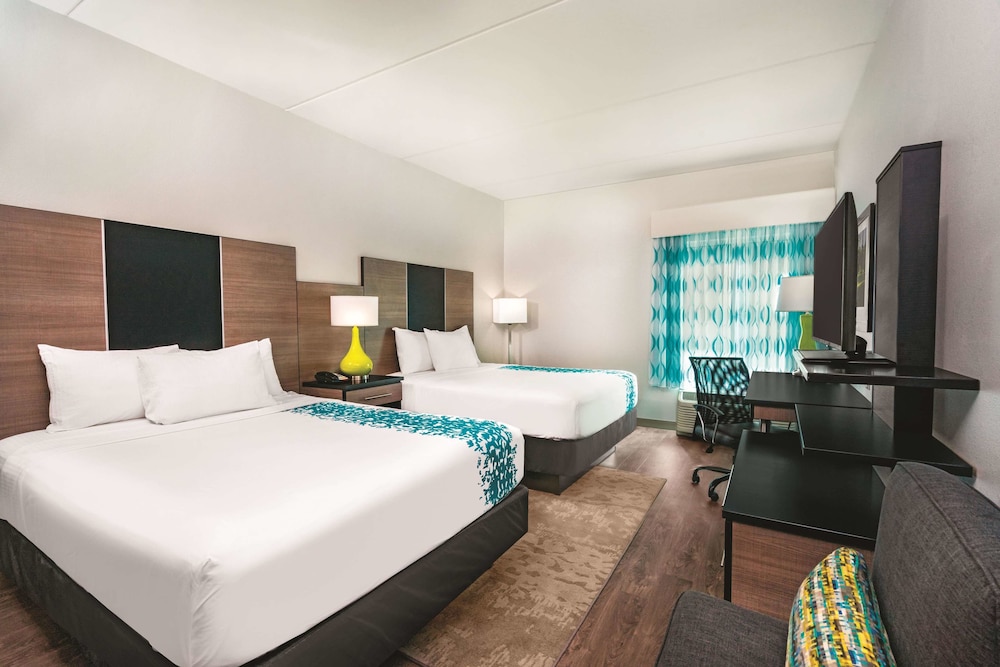 Imagen de la habitación del Hotel La Quinta Inn & Suites by Wyndham Cleveland TN. Foto 5