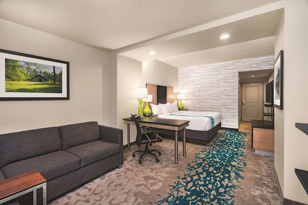 Imagen de la habitación del Hotel La Quinta Inn & Suites by Wyndham Cleveland TN. Foto 11