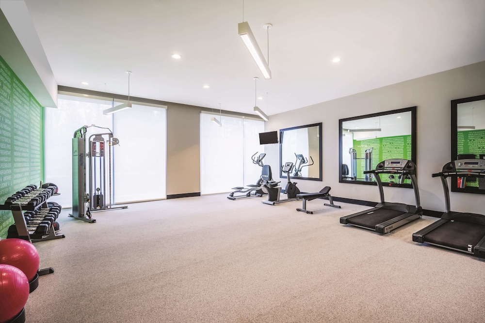 Imagen de los interiores del Hotel La Quinta Inn & Suites by Wyndham Clifton Park/Saratoga Area. Foto 17