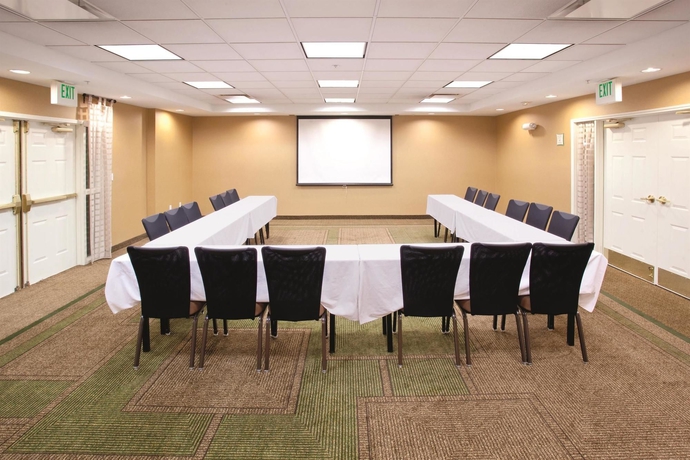 Imagen de los interiores del Hotel La Quinta Inn & Suites by Wyndham Colorado Springs South AP. Foto 12