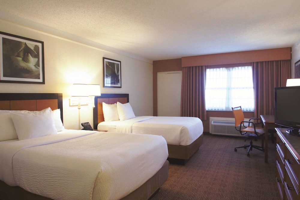 Imagen de la habitación del Hotel La Quinta Inn & Suites by Wyndham Coral Springs Univ Dr. Foto 11