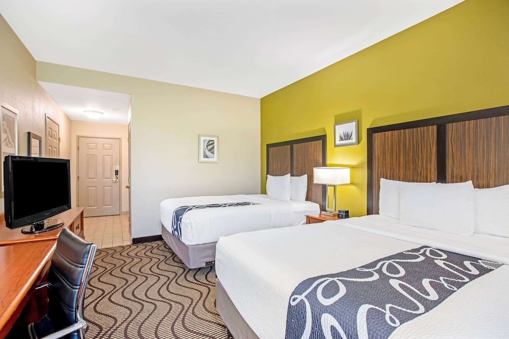 Imagen de la habitación del Hotel La Quinta Inn & Suites by Wyndham Corpus Christi Northwest. Foto 16