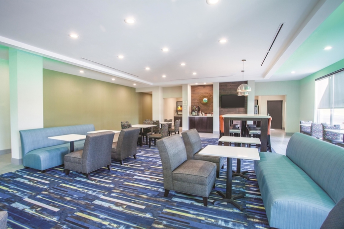 Imagen del bar/restaurante del Hotel La Quinta Inn & Suites by Wyndham Cullman. Foto 4