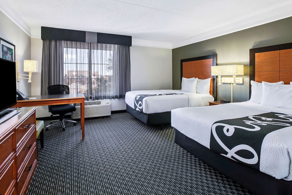 Imagen de la habitación del Hotel La Quinta Inn & Suites by Wyndham Dallas Arlington South. Foto 6