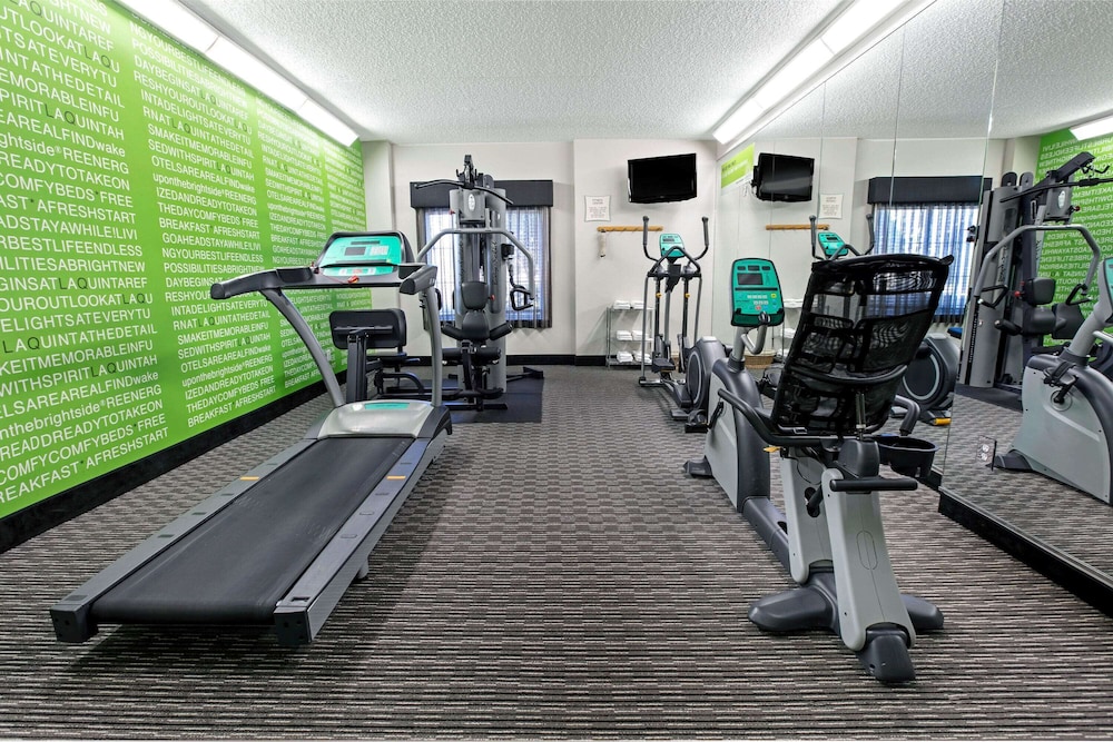 Imagen de los interiores del Hotel La Quinta Inn & Suites by Wyndham Dallas Arlington South. Foto 19