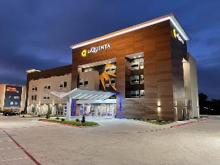 Imagen general del Hotel La Quinta Inn & Suites by Wyndham Dallas/Fairpark. Foto 9