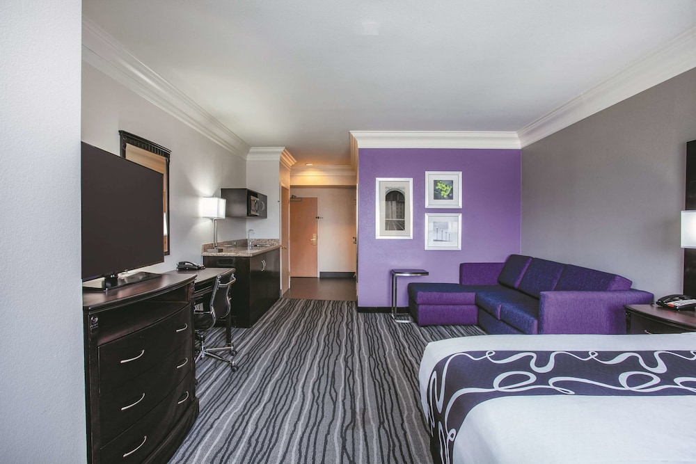 Imagen de la habitación del Hotel La Quinta Inn & Suites by Wyndham Dublin - Pleasanton. Foto 7