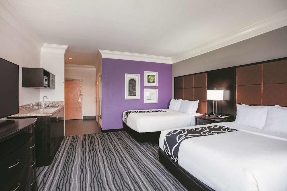 Imagen de la habitación del Hotel La Quinta Inn & Suites by Wyndham Dublin - Pleasanton. Foto 16