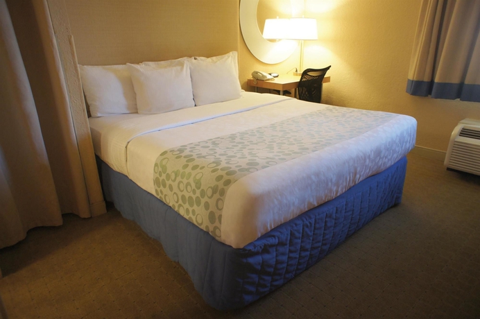 Imagen de la habitación del Hotel La Quinta Inn & Suites by Wyndham Fort Lauderdale Tamarac. Foto 5