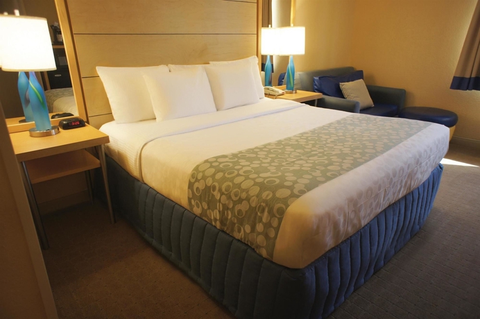 Imagen de la habitación del Hotel La Quinta Inn & Suites by Wyndham Fort Lauderdale Tamarac. Foto 8