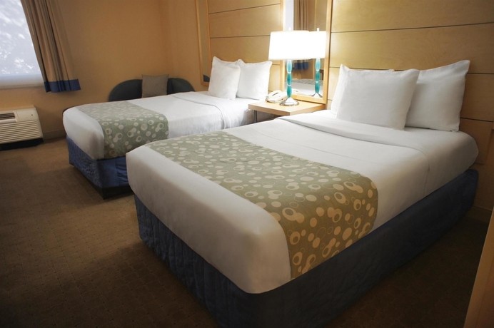 Imagen de la habitación del Hotel La Quinta Inn & Suites by Wyndham Fort Lauderdale Tamarac. Foto 9