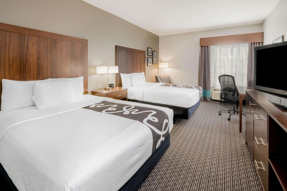 Imagen de la habitación del Hotel La Quinta Inn & Suites by Wyndham Fort Worth Arlington West. Foto 14