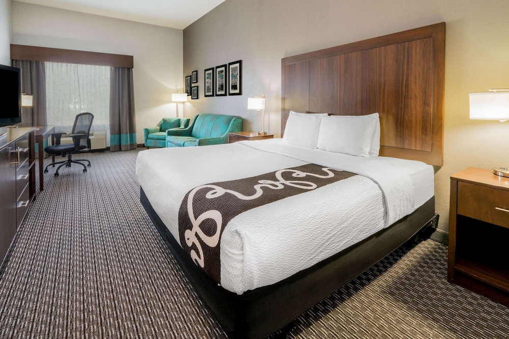 Imagen de la habitación del Hotel La Quinta Inn & Suites by Wyndham Fort Worth Arlington West. Foto 18