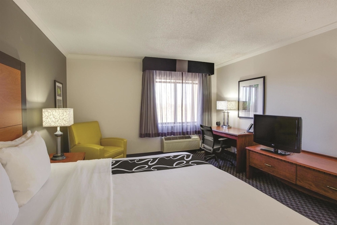 Imagen de la habitación del Hotel La Quinta Inn & Suites by Wyndham Harrisburg Airport Hershey. Foto 4