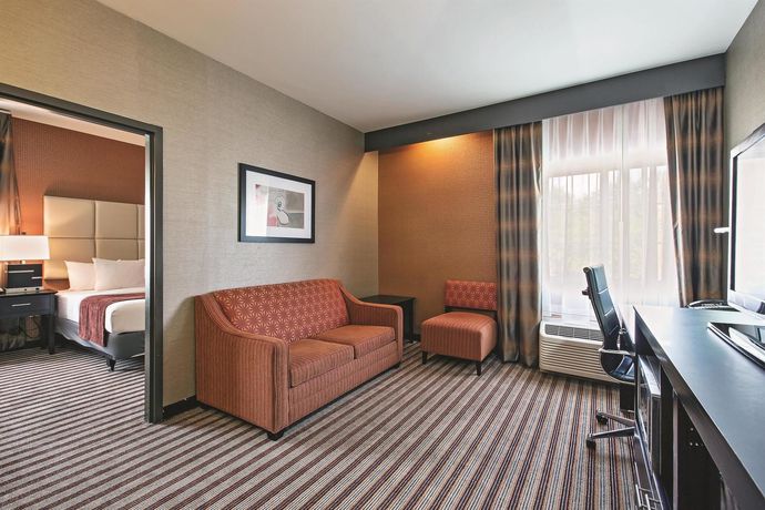 Imagen de la habitación del Hotel La Quinta Inn & Suites by Wyndham Harrisburg-Hershey. Foto 8