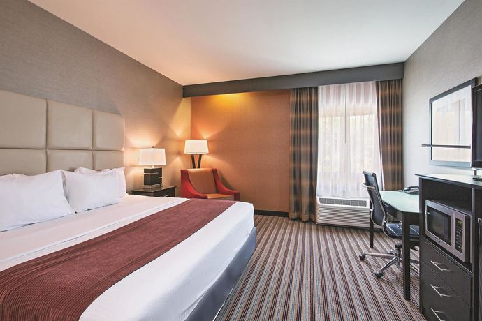 Imagen de la habitación del Hotel La Quinta Inn & Suites by Wyndham Harrisburg-Hershey. Foto 11