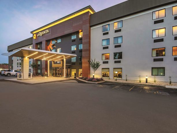 Imagen general del Hotel La Quinta Inn & Suites by Wyndham Hartford - Bradley Airport. Foto 1