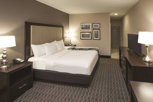 Imagen de la habitación del Hotel La Quinta Inn & Suites by Wyndham Hattiesburg - I-59. Foto 5