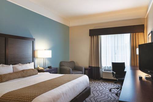 Imagen de la habitación del Hotel La Quinta Inn & Suites by Wyndham Houma. Foto 4