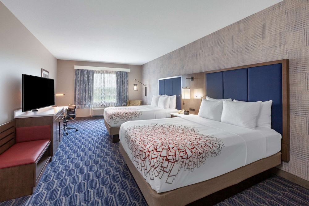 Imagen de la habitación del Hotel La Quinta Inn & Suites by Wyndham Houston Channelview. Foto 5