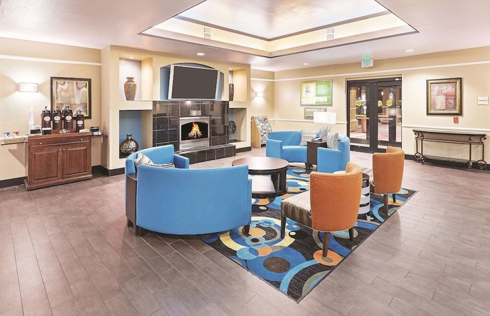 Imagen de los interiores del Hotel La Quinta Inn & Suites by Wyndham Houston Hobby Airport. Foto 16