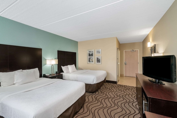 Imagen de la habitación del Hotel La Quinta Inn & Suites by Wyndham Knoxville Airport. Foto 7