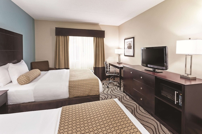 Imagen de la habitación del Hotel La Quinta Inn & Suites by Wyndham Knoxville Airport. Foto 8