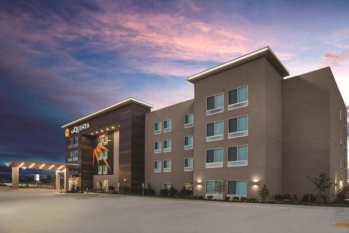 Imagen general del Hotel La Quinta Inn & Suites by Wyndham Lewisville. Foto 1