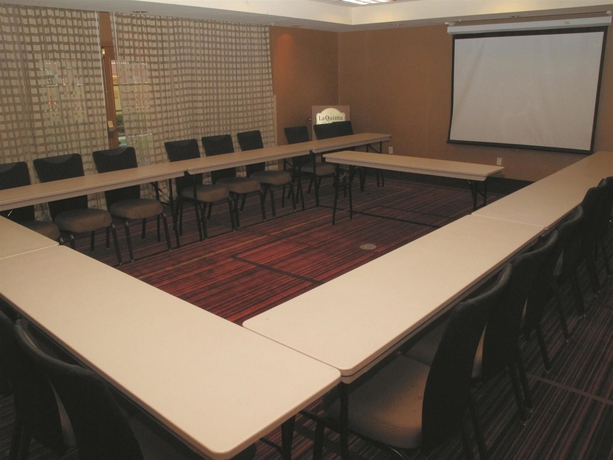 Imagen de los interiores del Hotel La Quinta Inn & Suites by Wyndham Memphis Primacy Parkway. Foto 10