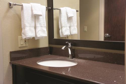 Imagen de la habitación del Hotel La Quinta Inn & Suites by Wyndham Meridian / Boise West. Foto 2