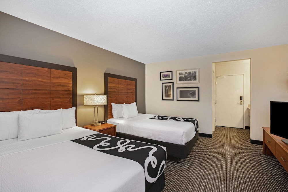 Imagen de la habitación del Hotel La Quinta Inn & Suites by Wyndham N Little Rock-McCain Mall. Foto 2