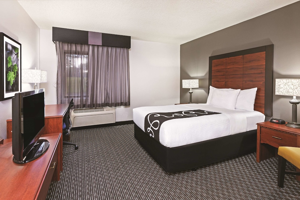 Imagen de la habitación del Hotel La Quinta Inn & Suites by Wyndham N Little Rock-McCain Mall. Foto 4