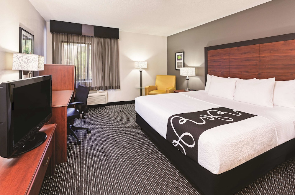 Imagen de la habitación del Hotel La Quinta Inn & Suites by Wyndham N Little Rock-McCain Mall. Foto 5