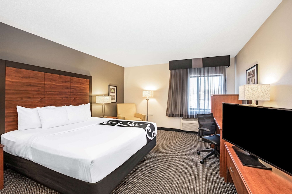 Imagen de la habitación del Hotel La Quinta Inn & Suites by Wyndham N Little Rock-McCain Mall. Foto 8