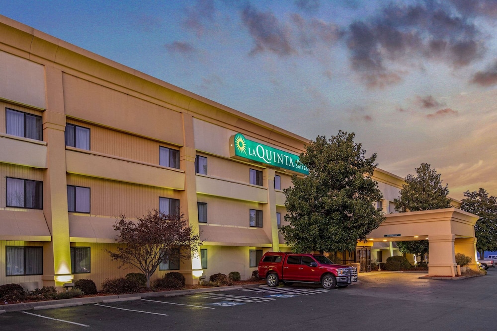 Imagen general del Hotel La Quinta Inn & Suites by Wyndham N Little Rock-McCain Mall. Foto 1