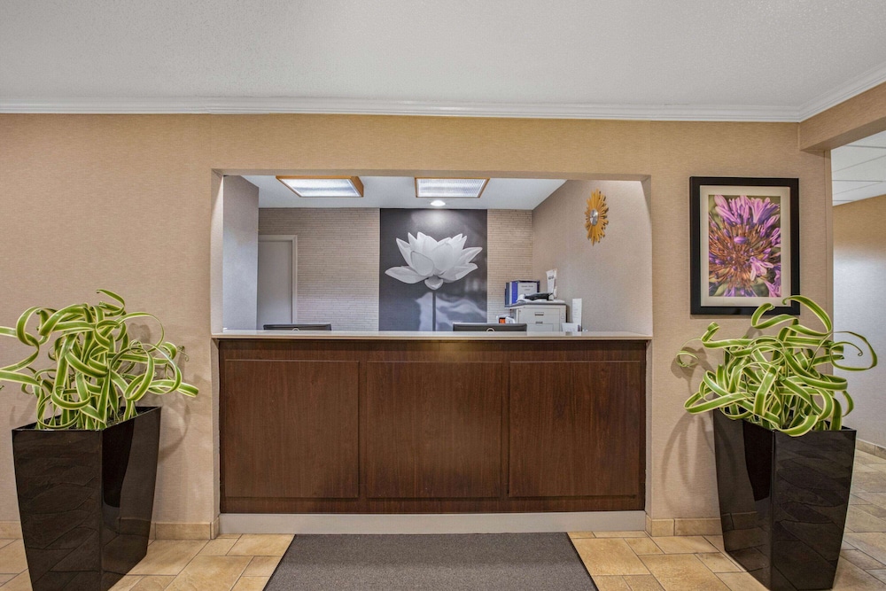 Imagen de los interiores del Hotel La Quinta Inn & Suites by Wyndham N Little Rock-McCain Mall. Foto 18