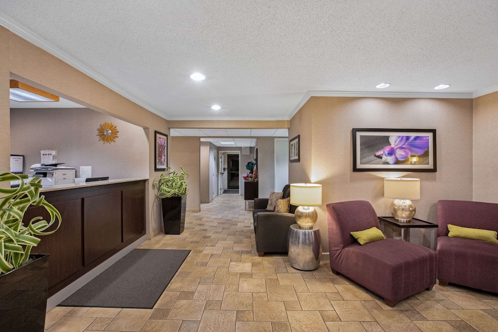 Imagen de los interiores del Hotel La Quinta Inn & Suites by Wyndham N Little Rock-McCain Mall. Foto 20