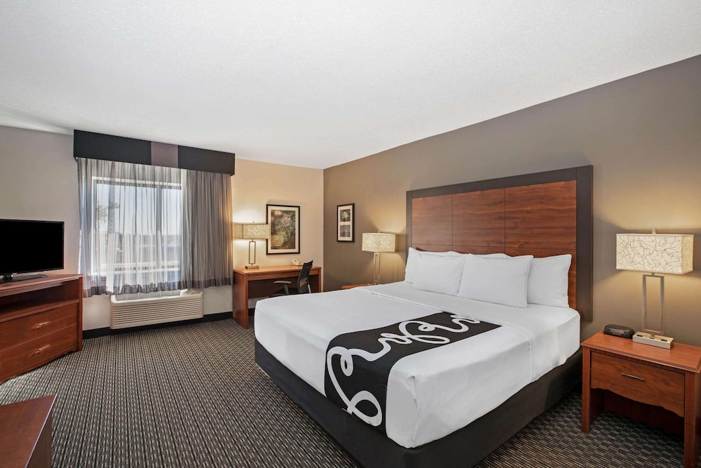 Imagen de la habitación del Hotel La Quinta Inn & Suites by Wyndham N Little Rock-McCain Mall. Foto 14
