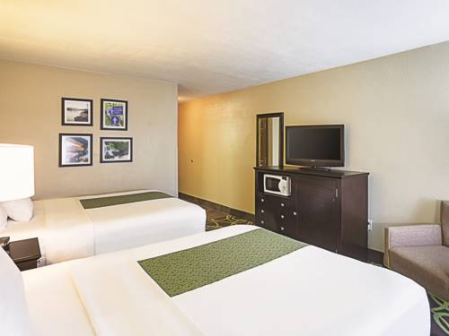 Imagen de la habitación del Hotel La Quinta Inn & Suites by Wyndham New Braunfels. Foto 9