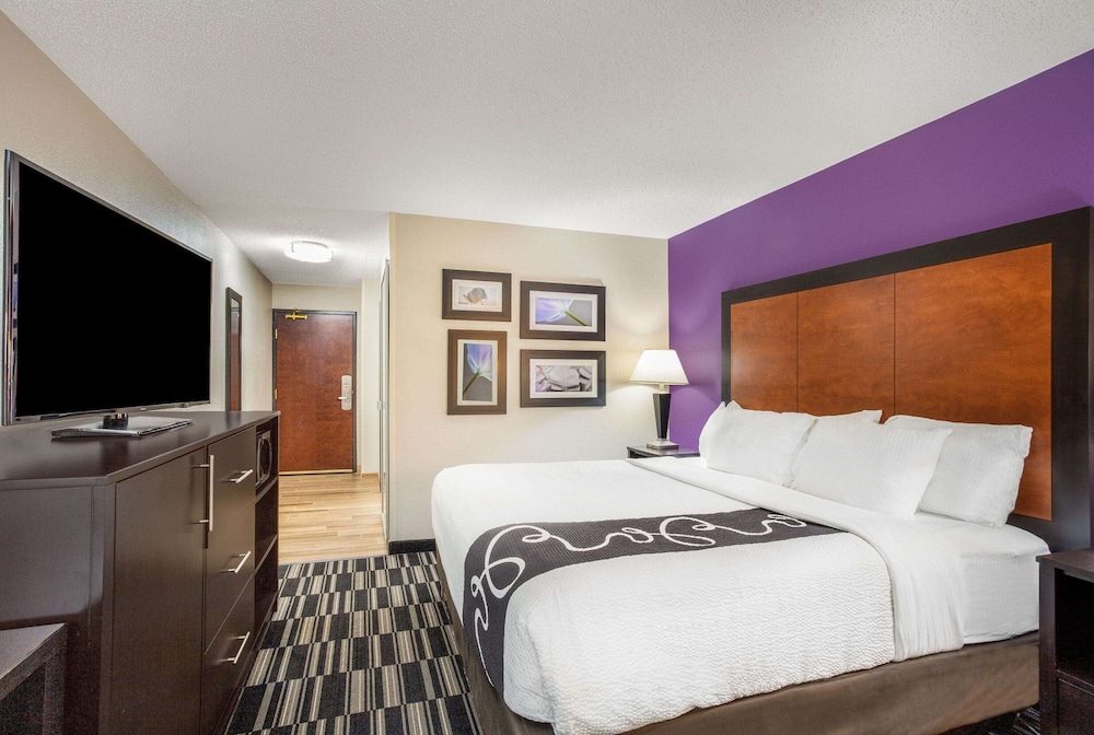 Imagen de la habitación del Hotel La Quinta Inn & Suites by Wyndham Norwich-Plainfield-Casino. Foto 7