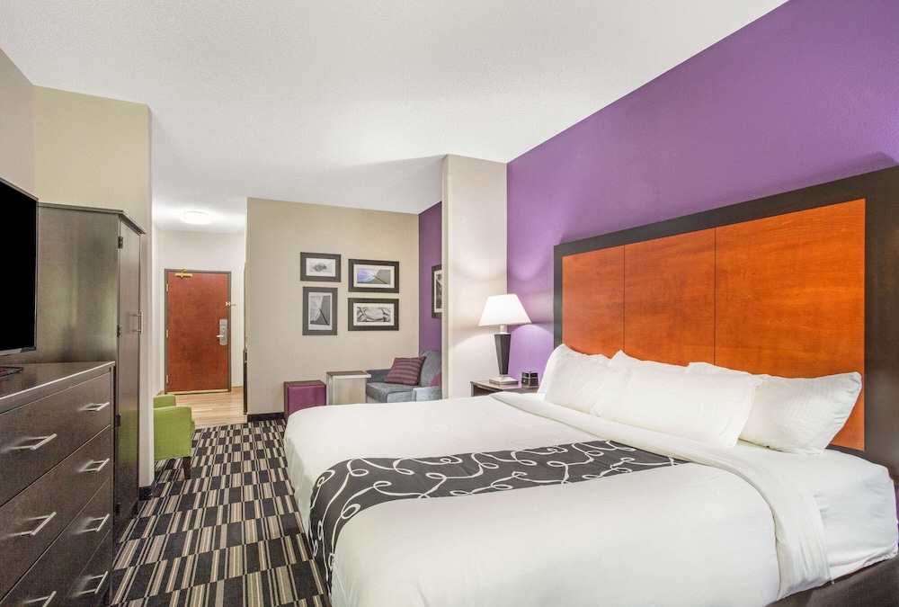 Imagen de la habitación del Hotel La Quinta Inn & Suites by Wyndham Norwich-Plainfield-Casino. Foto 12