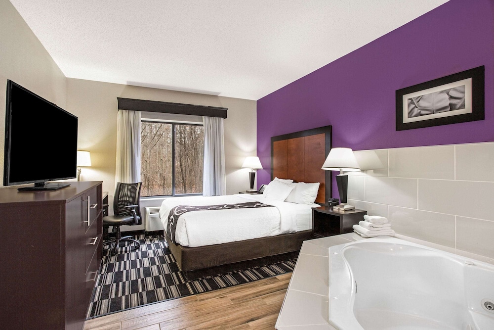 Imagen de la habitación del Hotel La Quinta Inn & Suites by Wyndham Norwich-Plainfield-Casino. Foto 14