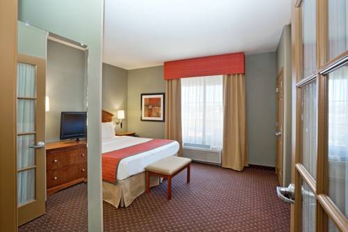 Imagen de la habitación del Hotel La Quinta Inn & Suites by Wyndham Olathe. Foto 2
