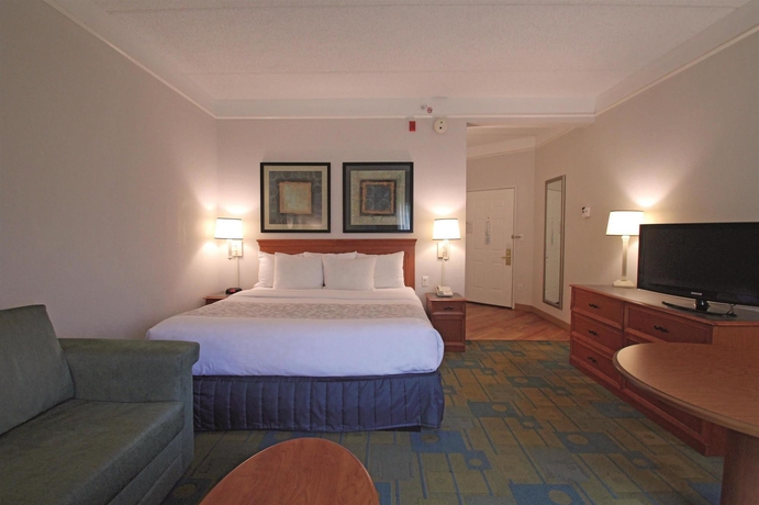 Imagen de la habitación del Hotel La Quinta Inn & Suites by Wyndham Orlando Lake Mary. Foto 7
