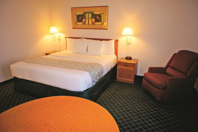 Imagen de la habitación del Hotel La Quinta Inn & Suites by Wyndham Phoenix Scottsdale. Foto 8