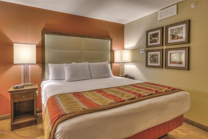 Imagen de la habitación del Hotel La Quinta Inn & Suites by Wyndham Pigeon Forge. Foto 15